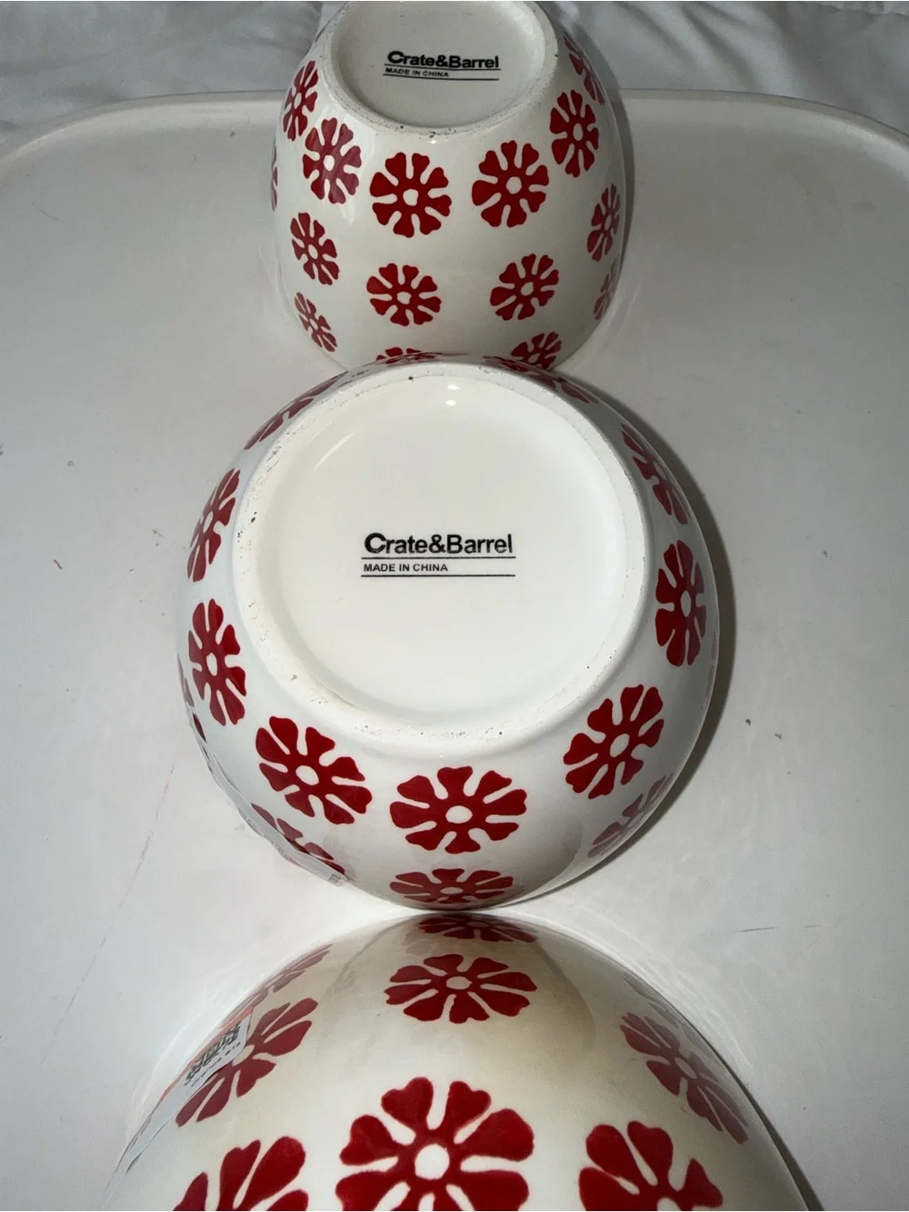 Crate&Barrel Scandia Red Floral mixing/nesting bowls- stoneware Set of 3
